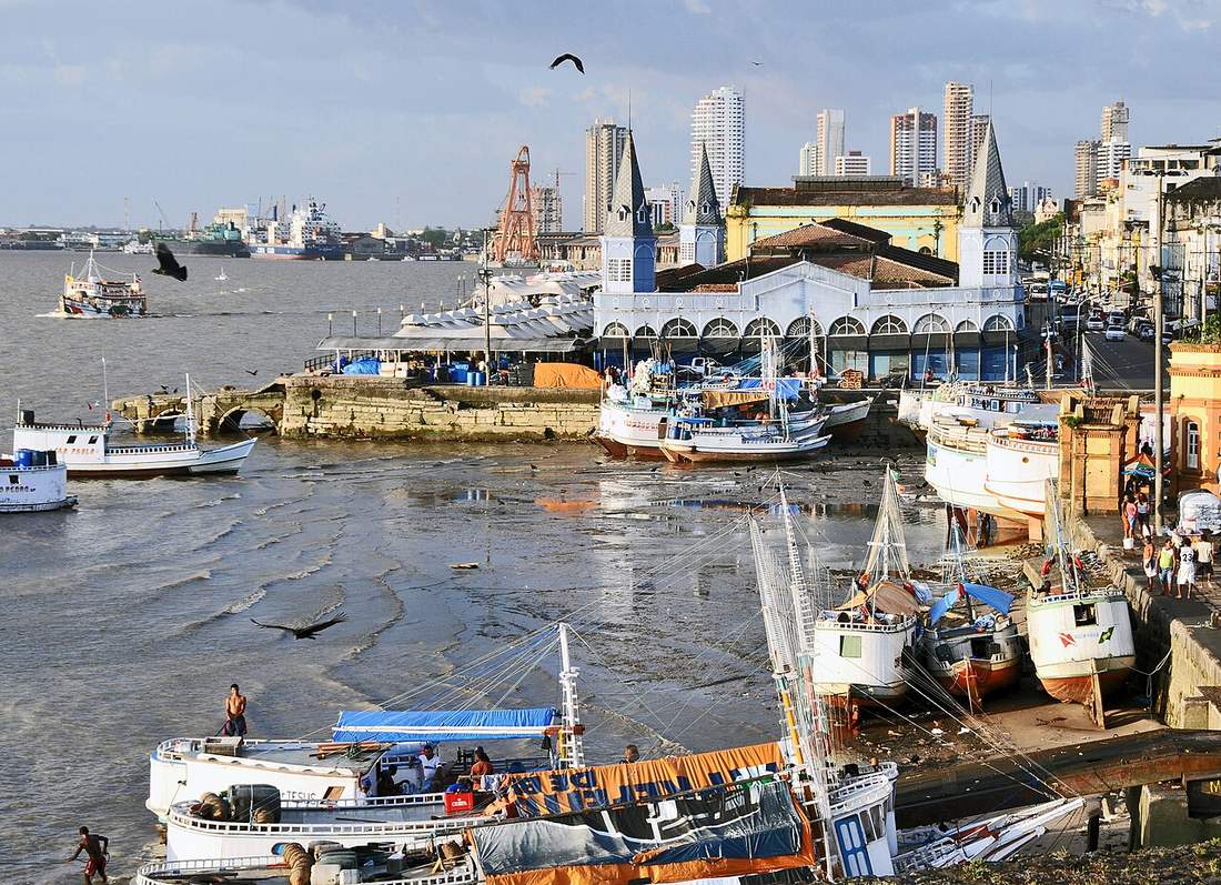 El puerto de Belém: los barcos amarrados donde termina el camino